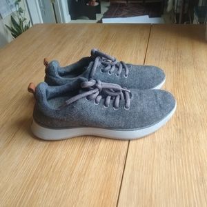 Dr. Scholl's wool freestep sneakers